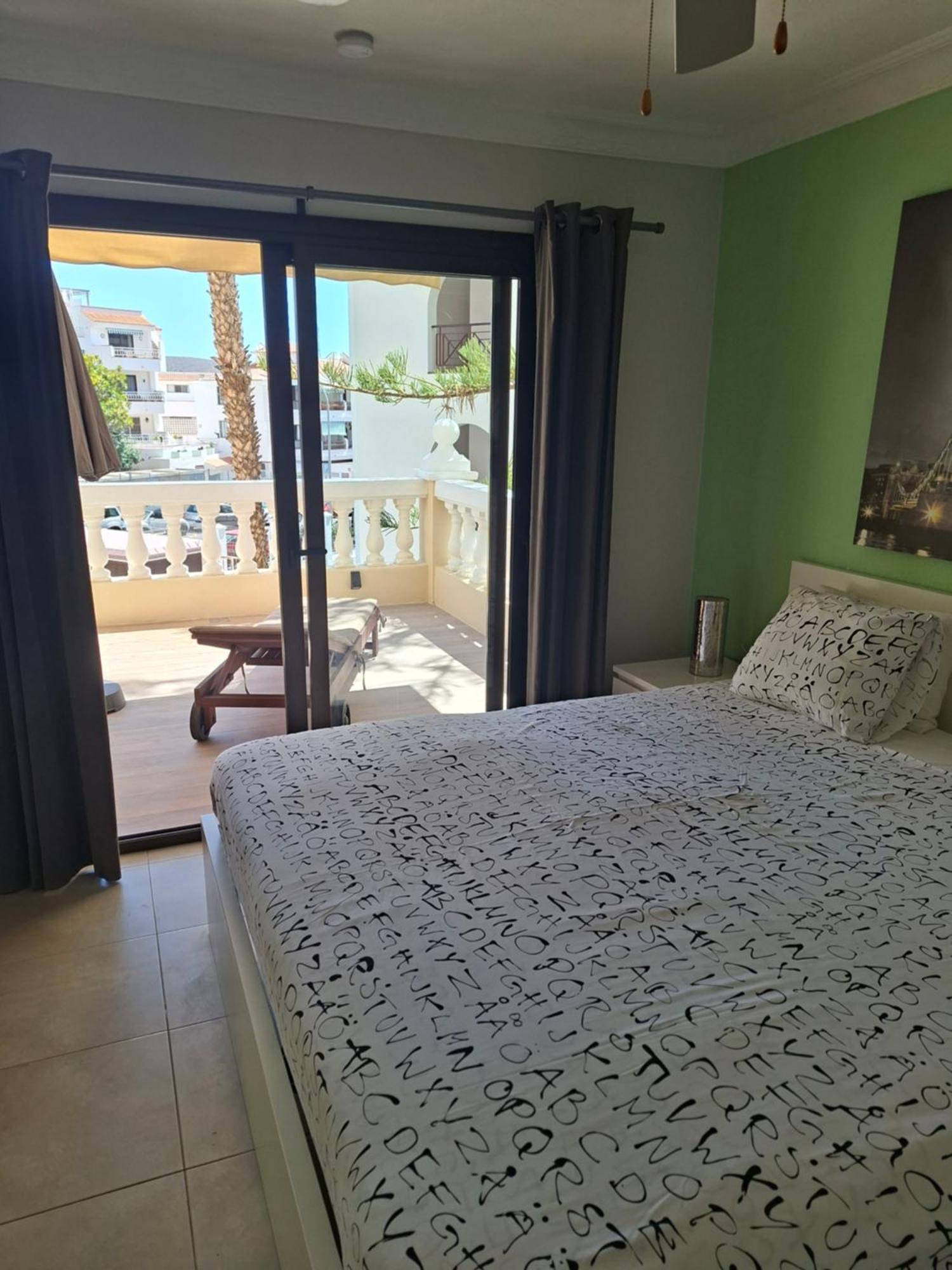 Nice 1 Bedroom Apartment Los Cristianos Los Cristianos  Zewnętrze zdjęcie